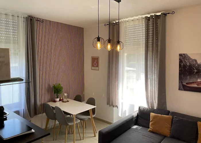 Schoenes Apartment Am Rhein - Zentral